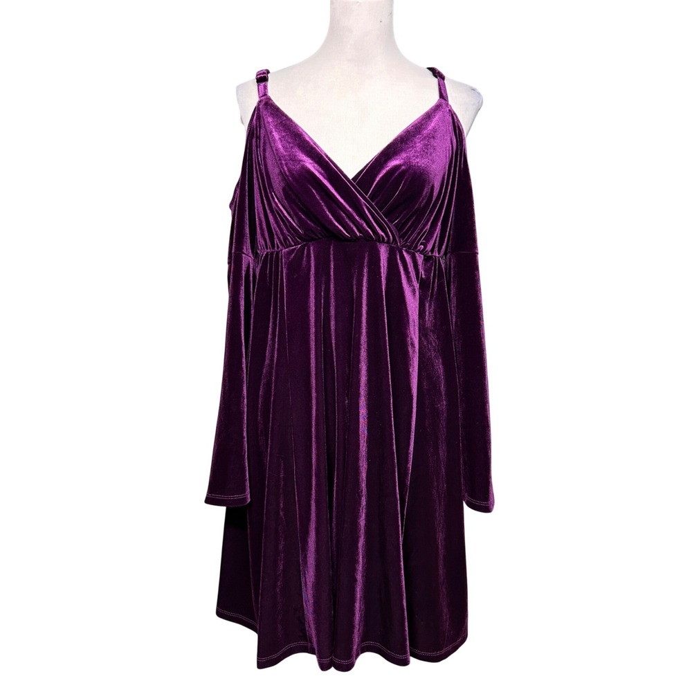 Torrid Size 0 Velvet Cold Shoulder Dress Women L Purple Mini Bell Slv Whimsigoth
